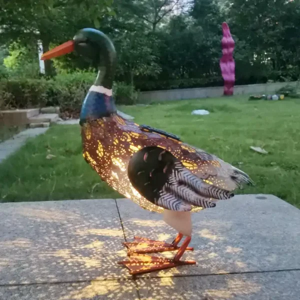 Solar - Powered Metal Duck Garden Decor